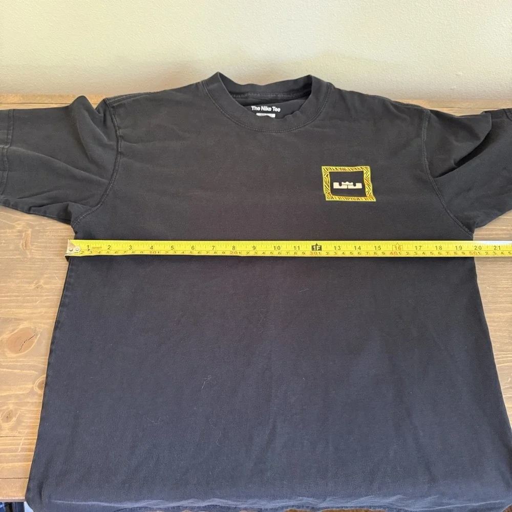 Nike Men's Small Black‎ LeBron Short Sleeve Tee T-Shirt Cotton